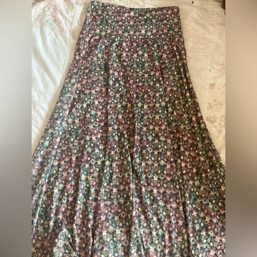 Long skirt